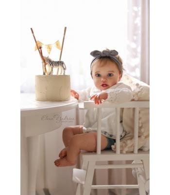 LOTTIE by LAURA LEE EAGLES 