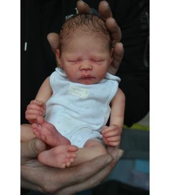 LOU by Severine Piret 